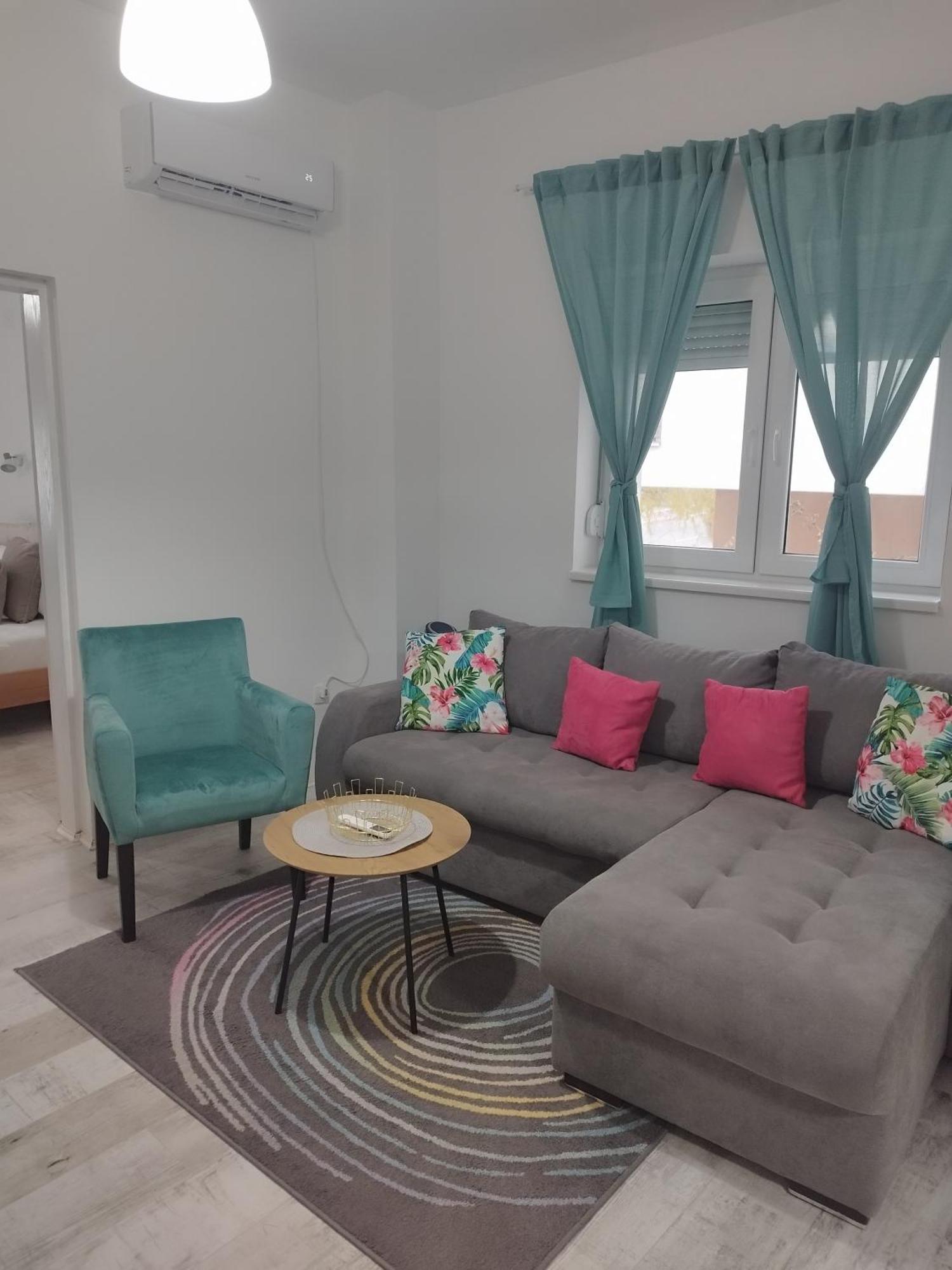 Apartman Radovic Semendire Dış mekan fotoğraf
